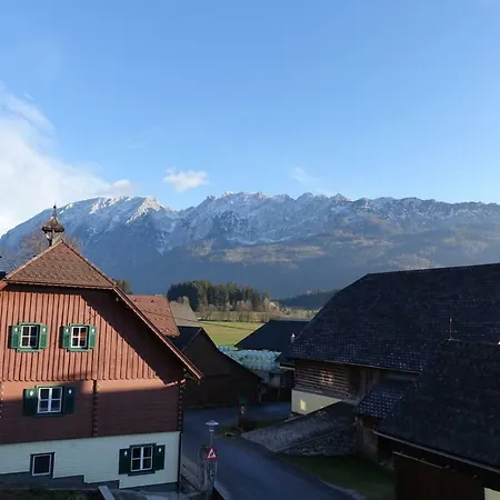 Haus Brunner Konukevi 4*
