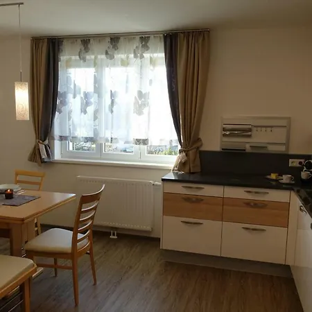 Konukevi Haus Brunner 4*